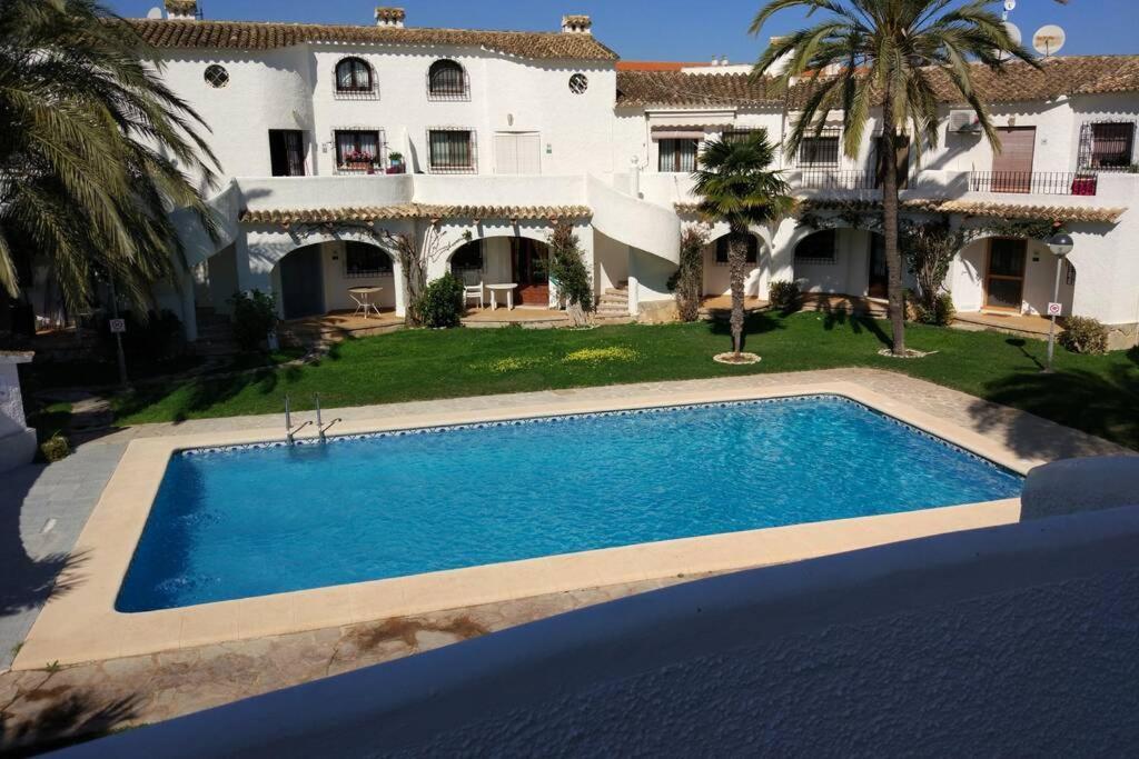 Appartement Apartamento Duplex. Muy Tranquilo. Terraza Y Bbq à Dénia Extérieur photo